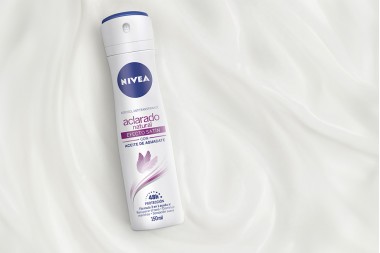 Oferta 2 Desodorantes Nivea Aclarado Efecto Satín 300 Ml