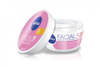 Crema Facial Nivea 5 En 1 Tono Natural 200 Ml